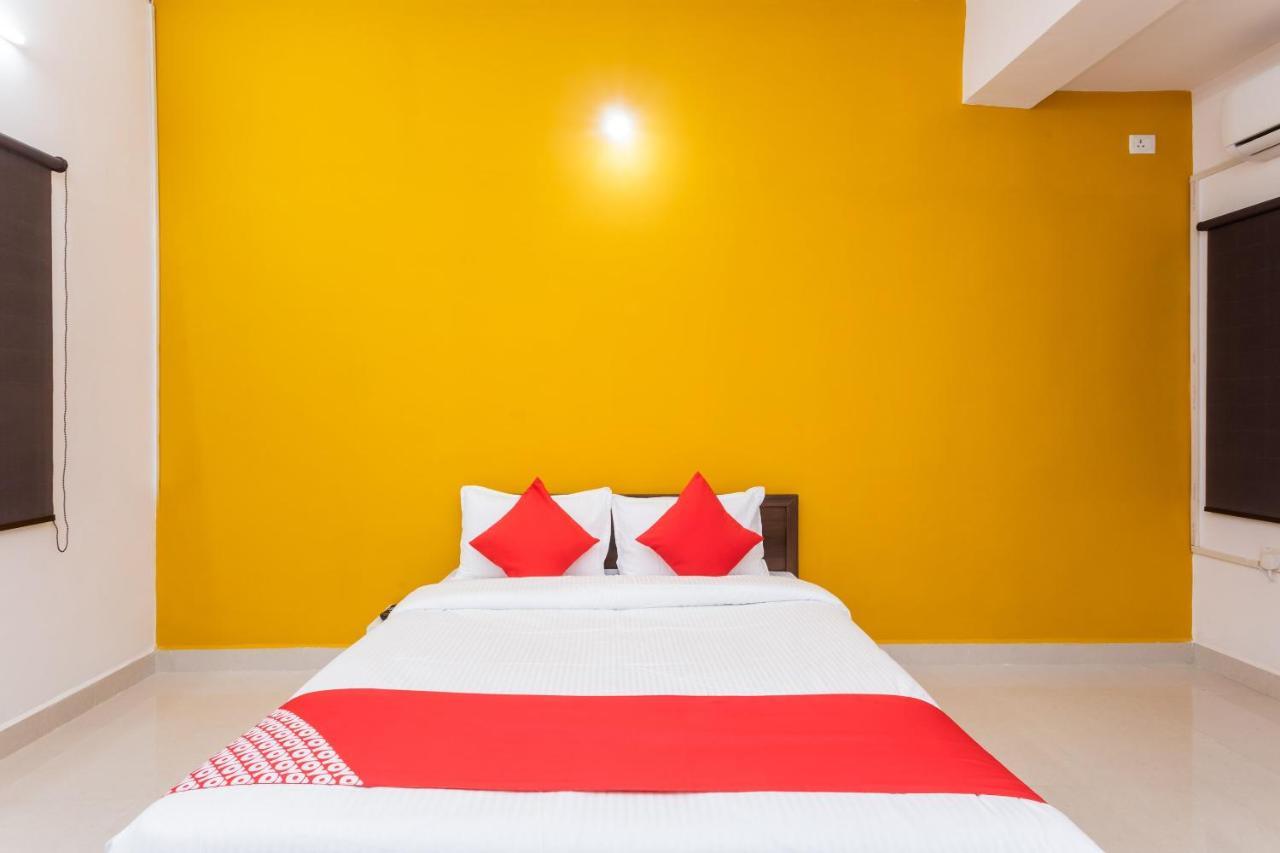 Oyo Hotel Convivial Paradise Shamsgarh Exteriör bild
