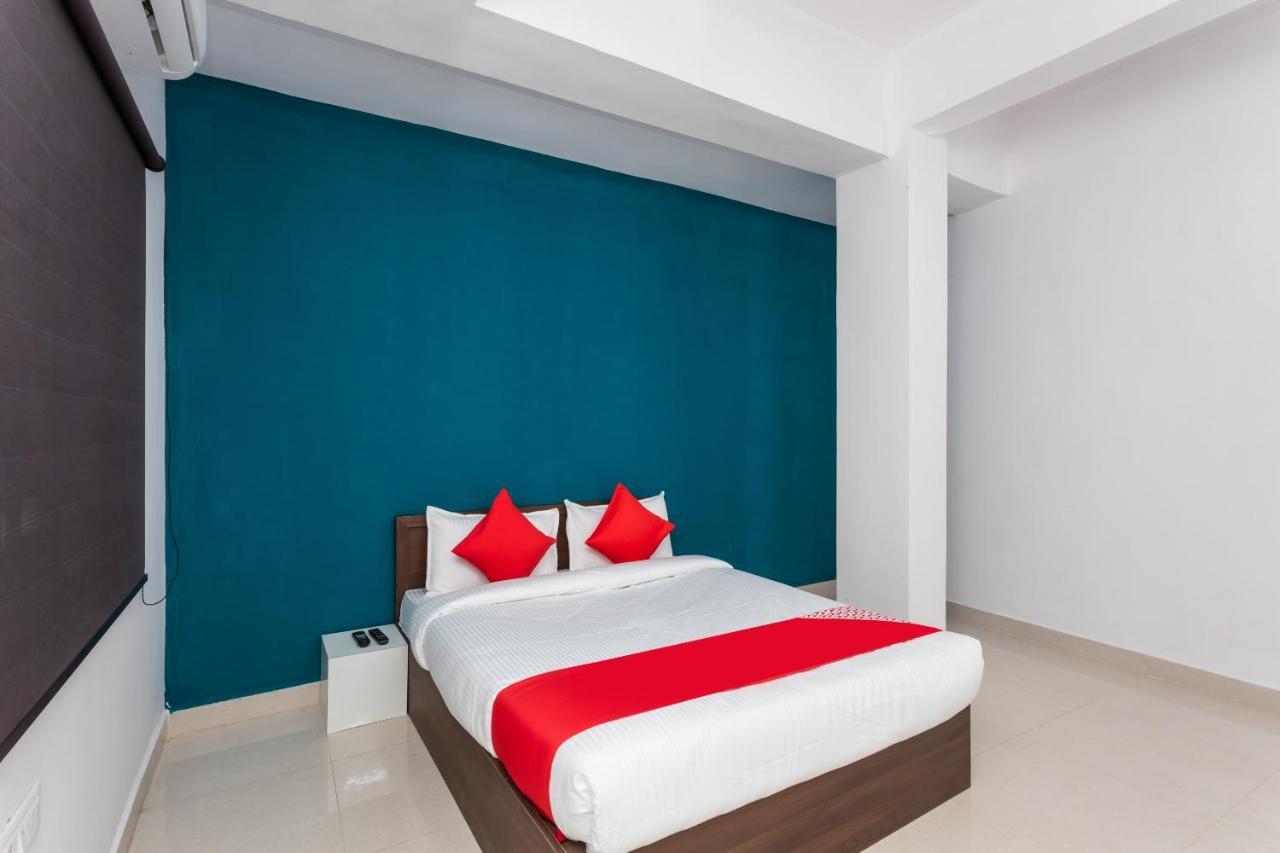 Oyo Hotel Convivial Paradise Shamsgarh Exteriör bild