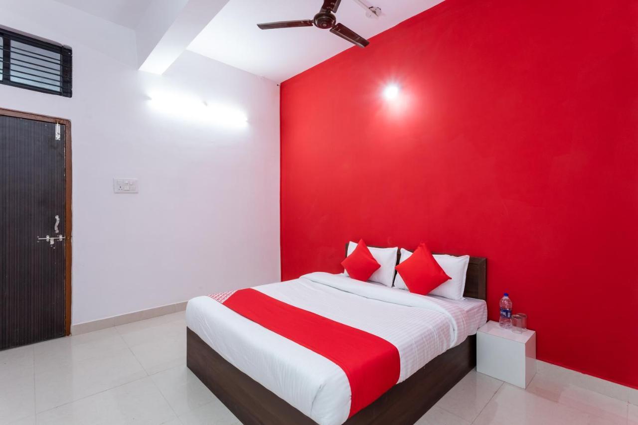 Oyo Hotel Convivial Paradise Shamsgarh Exteriör bild