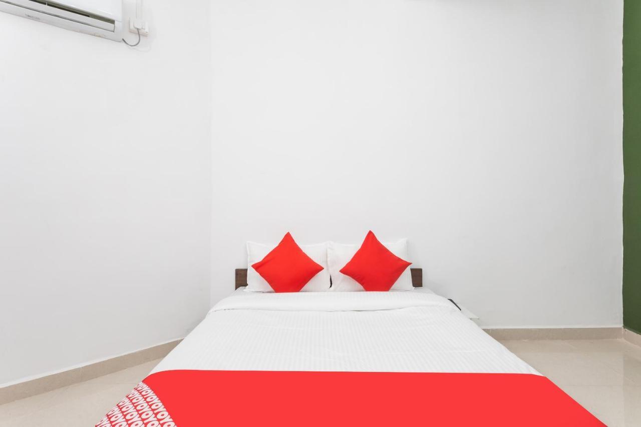 Oyo Hotel Convivial Paradise Shamsgarh Exteriör bild