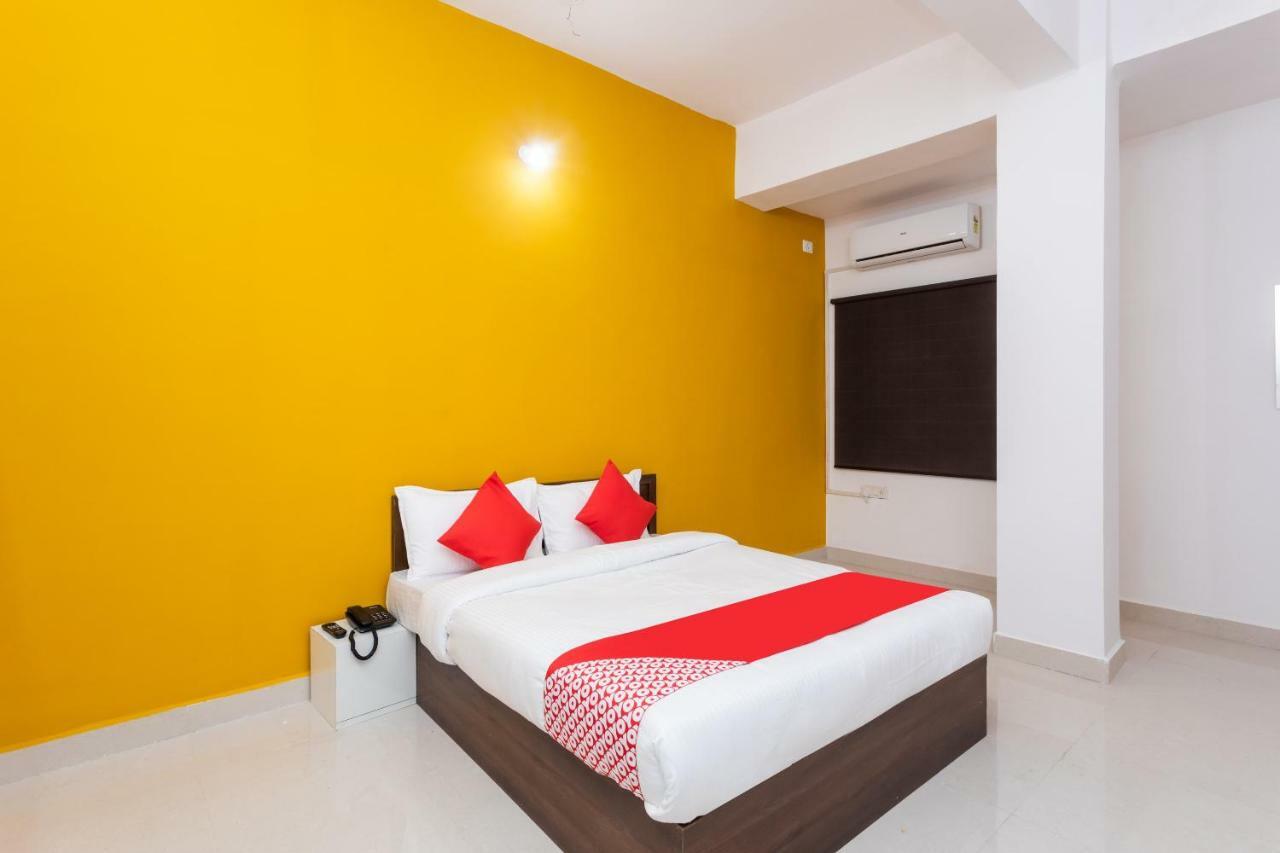 Oyo Hotel Convivial Paradise Shamsgarh Exteriör bild