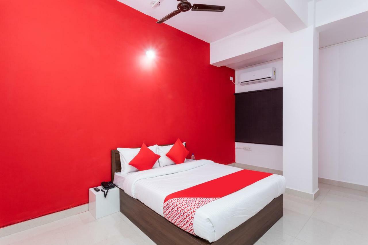 Oyo Hotel Convivial Paradise Shamsgarh Exteriör bild