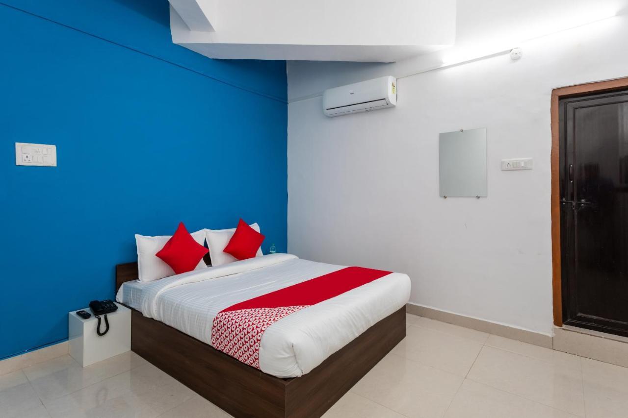 Oyo Hotel Convivial Paradise Shamsgarh Exteriör bild